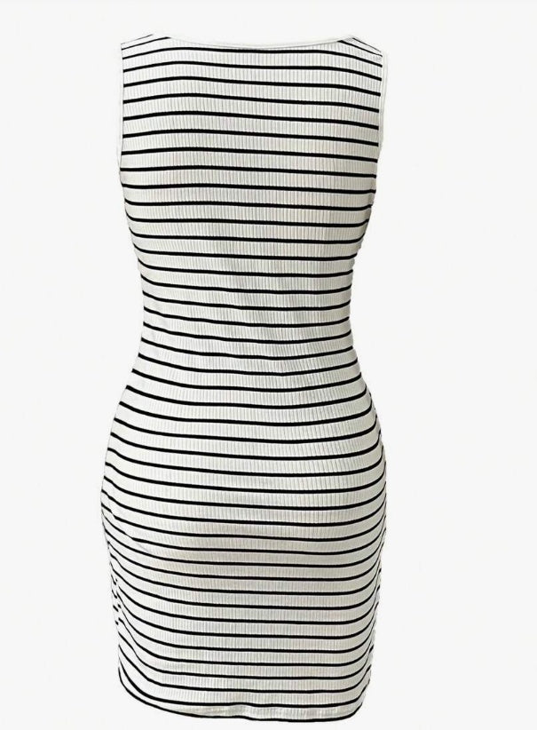 Casual Round Neck Keyhole Button Pockets Striped Fitted Knit Tank Dress